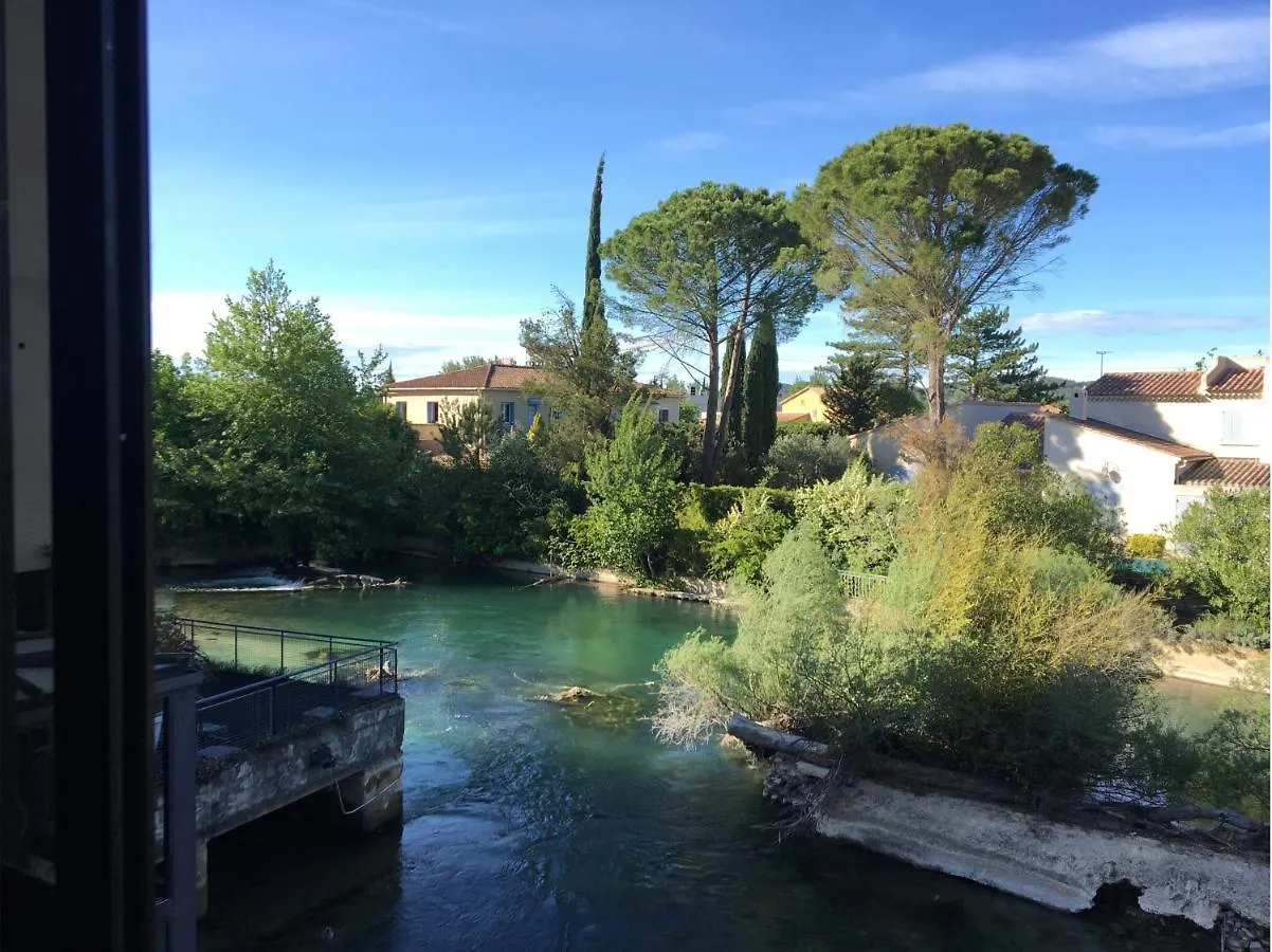 Hotel Cantosorgue LʼIsle-sur-la-Sorgue 2*,  Francia
